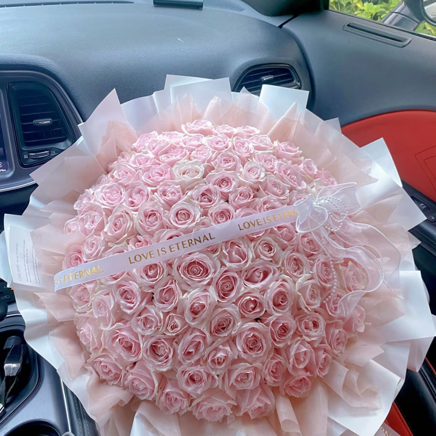 99 Fresh Light Pink Roses Bouquet Flower