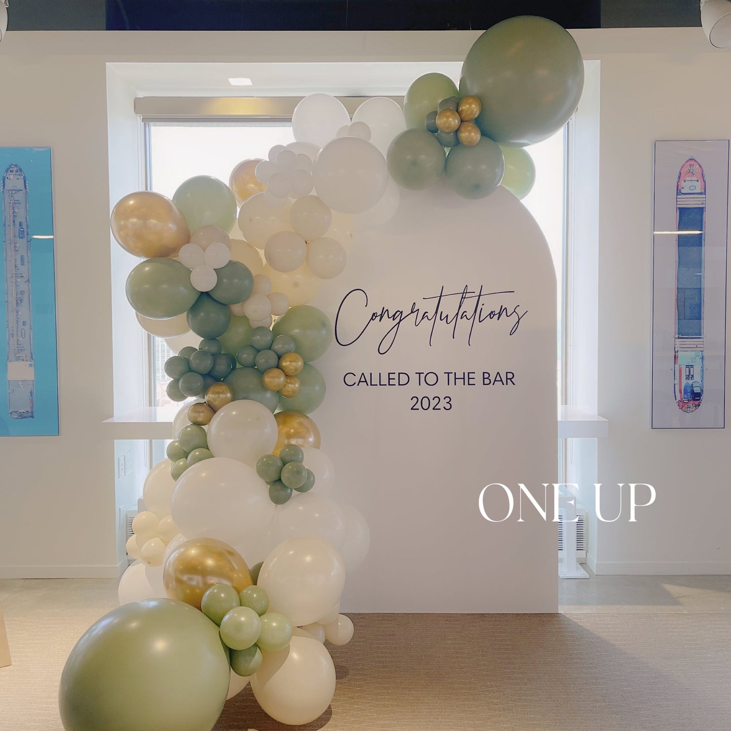 Customized logo backdrop Elegant WOW balloon decoration