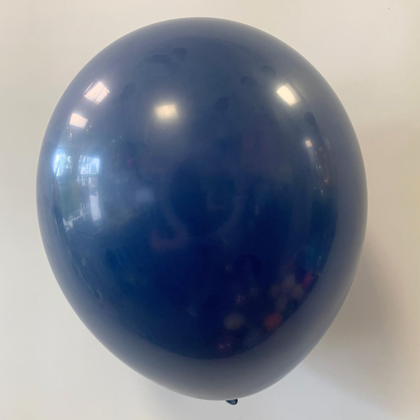 11-Inch Navy Blue Helium Balloon – Elegant Party Decor