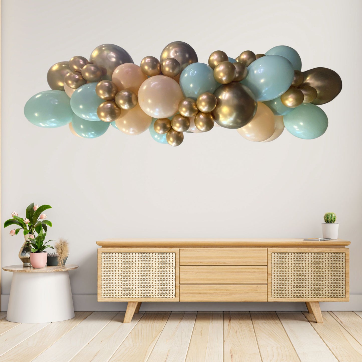 Fancy Flora Gold Grab and Go Balloon Garland