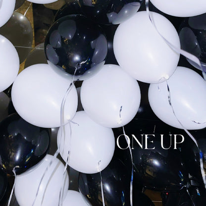 11-Inch Black Helium Balloon – Classic Party Decor