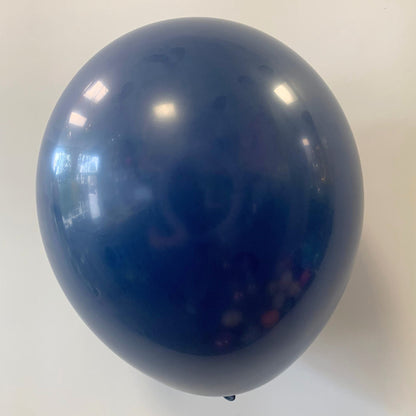 11-Inch Navy Blue Helium Balloon – Elegant Party Decor