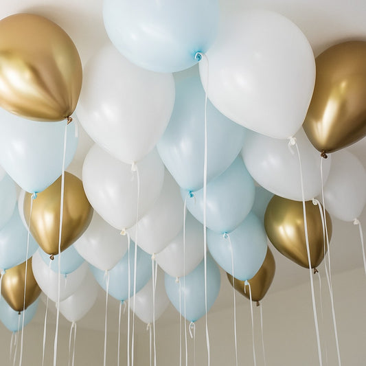 25 Blue Wonderland Helium Ceiling Balloons