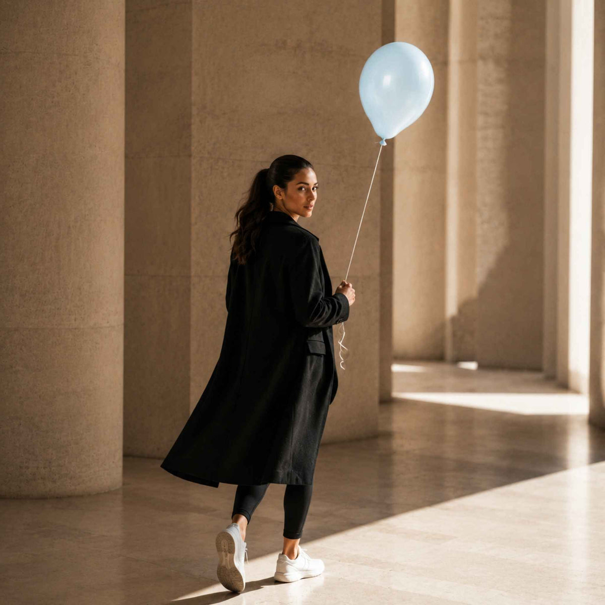 11-Inch Pastel Blue Helium Balloon