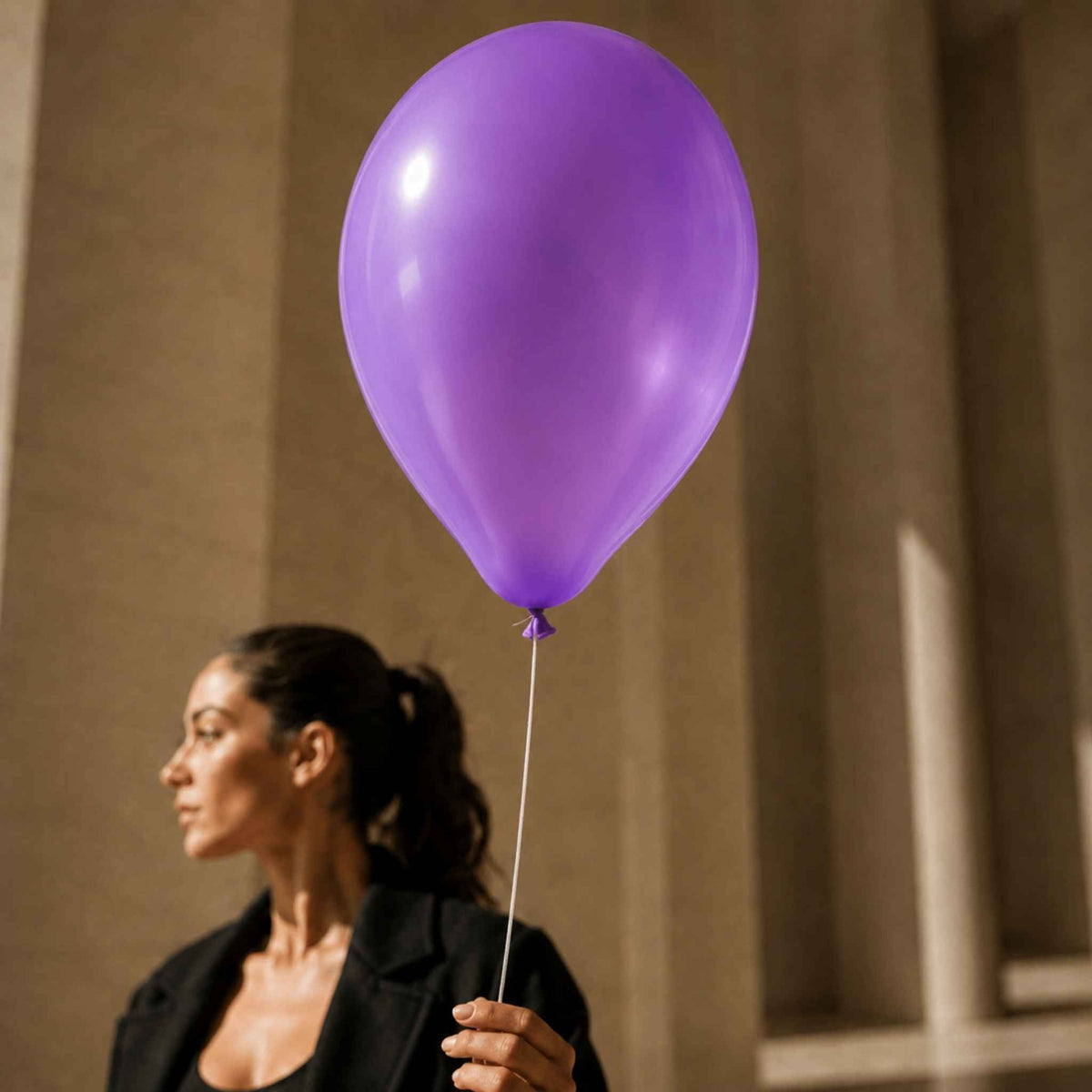 11-Inch Deluxe Lilac Helium Balloon